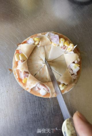饺子皮花环披萨的做法步骤：10