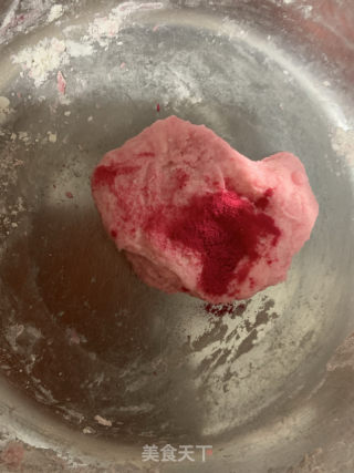 萌萌豬夾饃的做法步骤：3