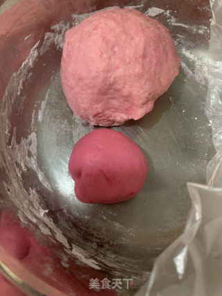 萌萌豬夾饃的做法步骤：4