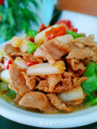 酸藕带炒牛肉的做法步骤：16