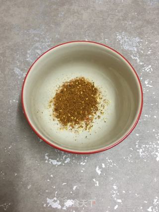 空气炸锅烤韭菜的做法步骤：2