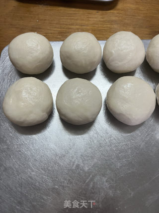 蛋黄酥的做法步骤：7