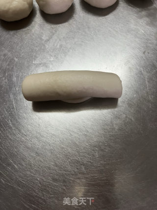 蛋黄酥的做法步骤：9