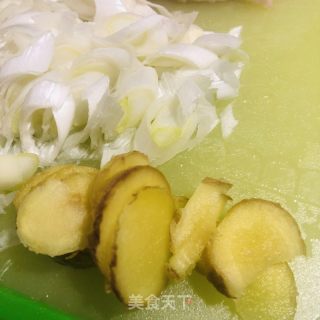 肉末炒面的做法步骤：3