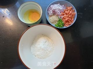 洋葱鸡蛋饼的做法步骤：1