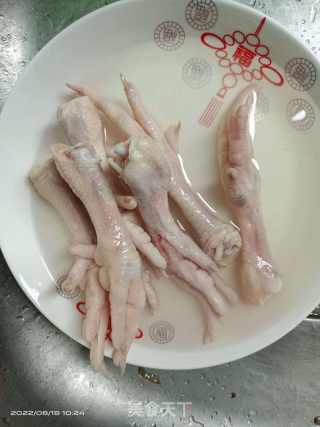 蟹肉煲的做法步骤：1