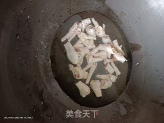 蟹肉煲的做法步骤：2