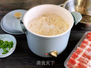 浓汤番茄肥牛卷的做法步骤：1