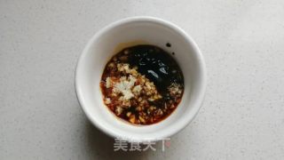 蒜蓉鲍鱼粉丝煲的做法步骤：4