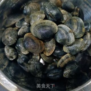 捞汁花甲的做法步骤：1