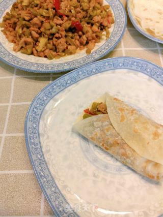 酸豆角炒肉末的做法步骤：9