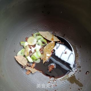 豆花肥肠的做法步骤：6