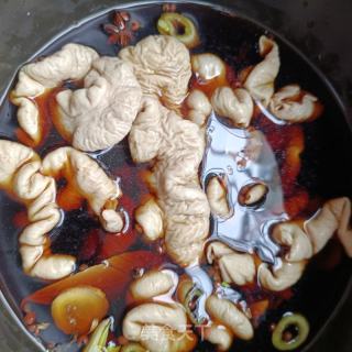 豆花肥肠的做法步骤：10