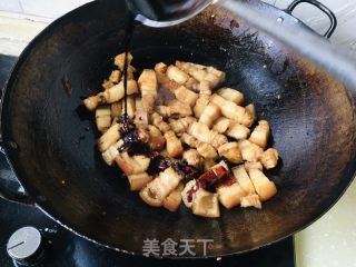 红烧肉烩菜的做法步骤：8