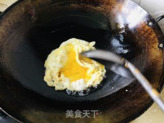 苦瓜炒鸡蛋的做法步骤：3