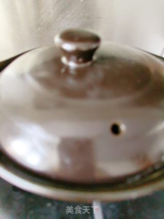 卤香牛肉煲仔饭的做法步骤：9