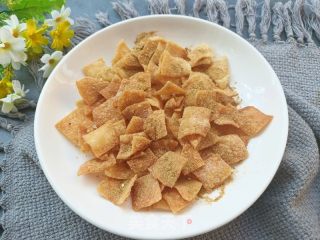 香酥饺子皮的做法步骤：5
