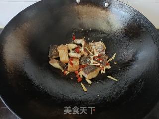 香辣黑鱼块的做法步骤：5