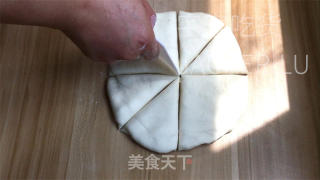 芝麻流心包，香飘四溢，柔软有弹性。的做法步骤：14