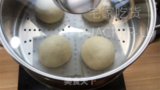 芝麻流心包，香飘四溢，柔软有弹性。的做法步骤：19