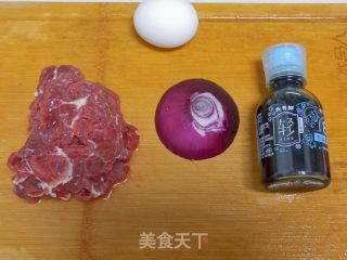 香煎牛肉条的做法步骤：1