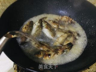番茄鲫鱼汤的做法步骤：4