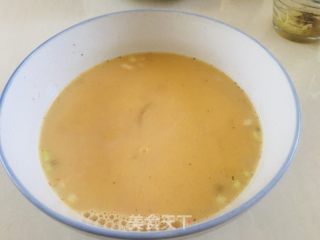 番茄鲫鱼汤的做法步骤：7