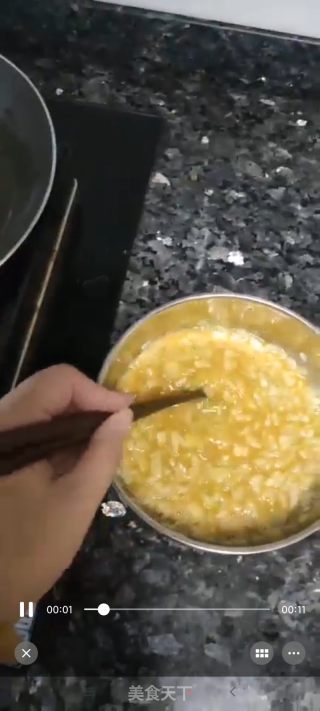 苦瓜蛋饼的做法步骤：2