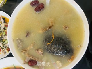 甲鱼鸽子汤的做法步骤：8