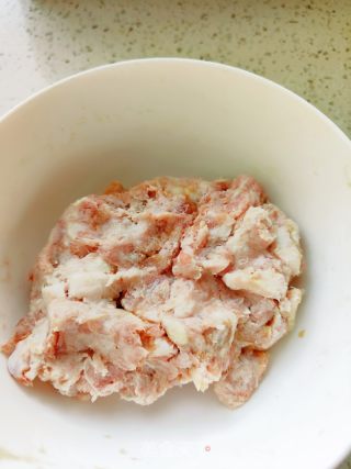 大肉包的做法步骤：1
