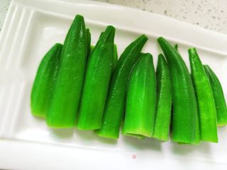 白灼秋葵的做法步骤：6