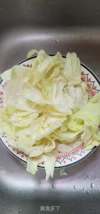 葱油淋手撕包菜的做法步骤：3