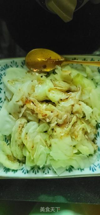 葱油淋手撕包菜的做法步骤：6