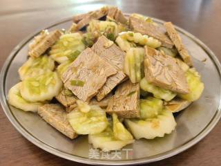 五香豆腐拌黄瓜的做法步骤：10