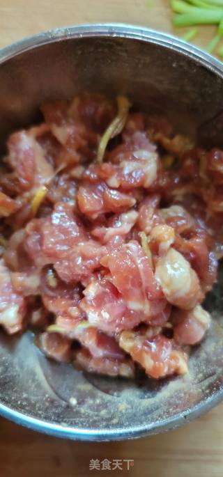 番茄豆腐烧肉的做法步骤：2