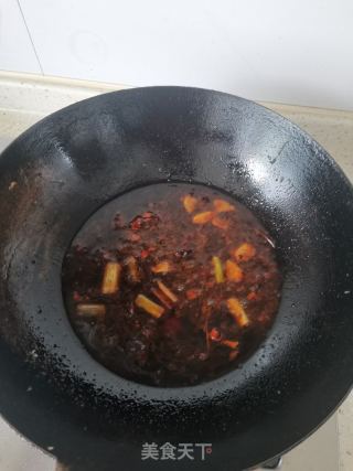 香辣鲤鱼的做法步骤：8