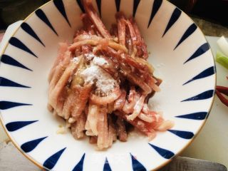 刀豆炒肉丝的做法步骤：5