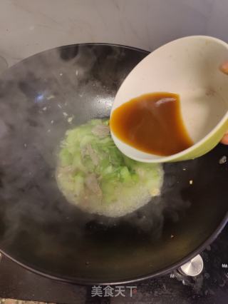 丝瓜炒瘦肉的做法步骤：6