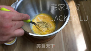 香浓椰挞，酥脆挞皮，浓郁椰香，简单又美味。的做法步骤：1