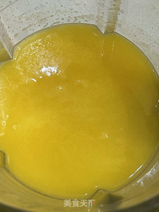 奶香南瓜汁的做法步骤：8
