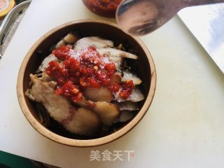 茶树菇蒸腊肉的做法步骤：4