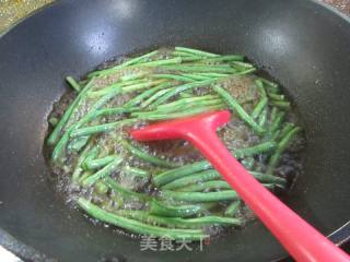 豇豆烧千张结的做法步骤：7