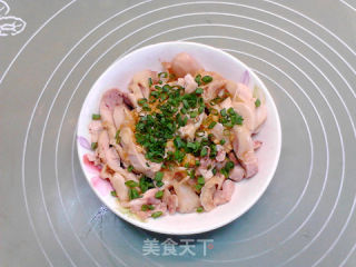 葱油蒸鸡腿的做法步骤：15