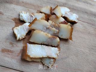 豇豆茭白炒回锅肉的做法步骤：3