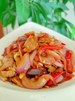 牛肉炒洋葱的做法步骤：12