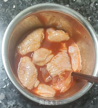 奥尔良烤鸡翅的做法步骤：1