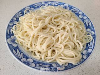 花菇肉沫炸酱面的做法步骤：10