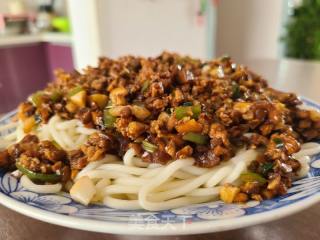 花菇肉沫炸酱面的做法步骤：12