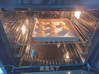奶黄馅月饼的做法步骤：16