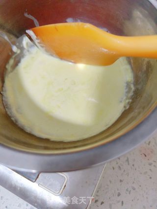 奶黄馅流心月饼的做法步骤：7